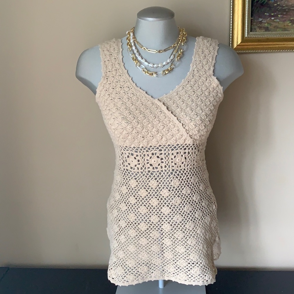 Sleeveless cotton knit top size S
